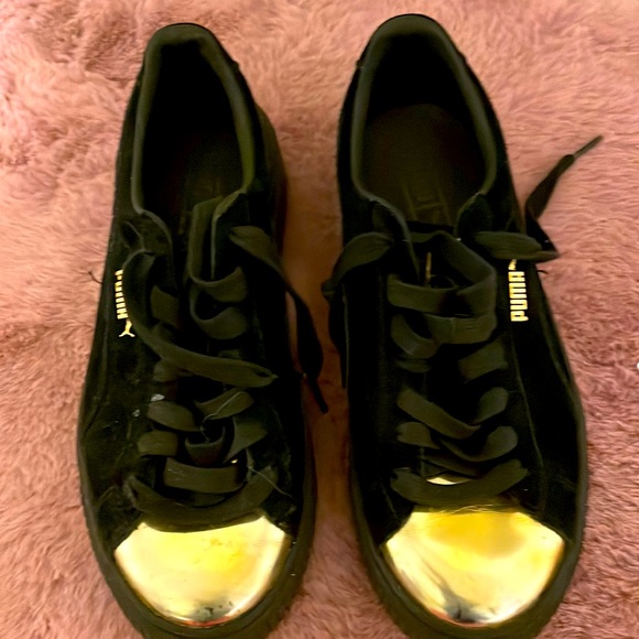 Puma Shoes Puma Black Suede Sneakers Poshmark